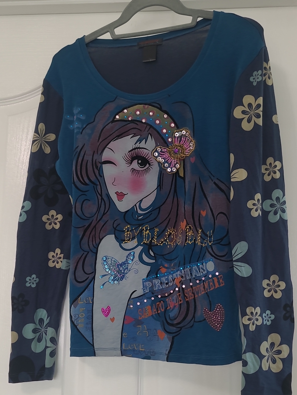 Custo Barcelona Women's Rare Vintage Teal Graphic Long-Sleeve Top